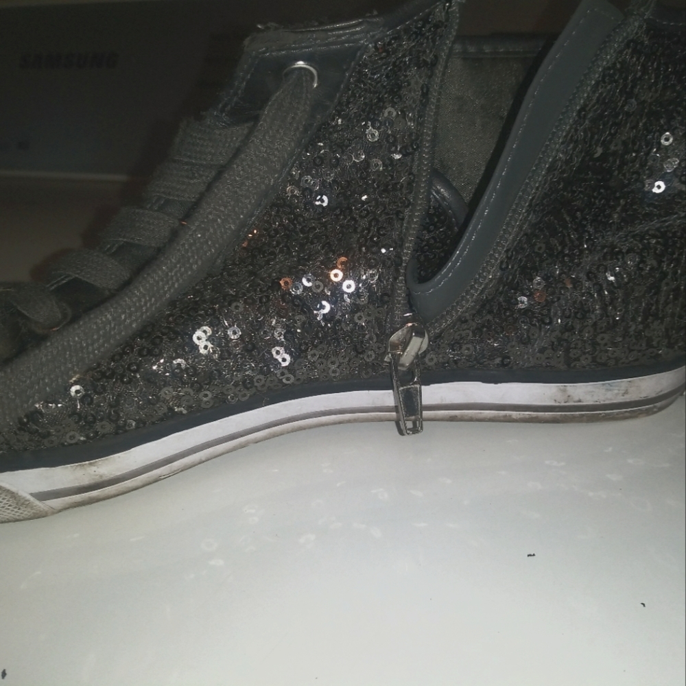 Guess shoes